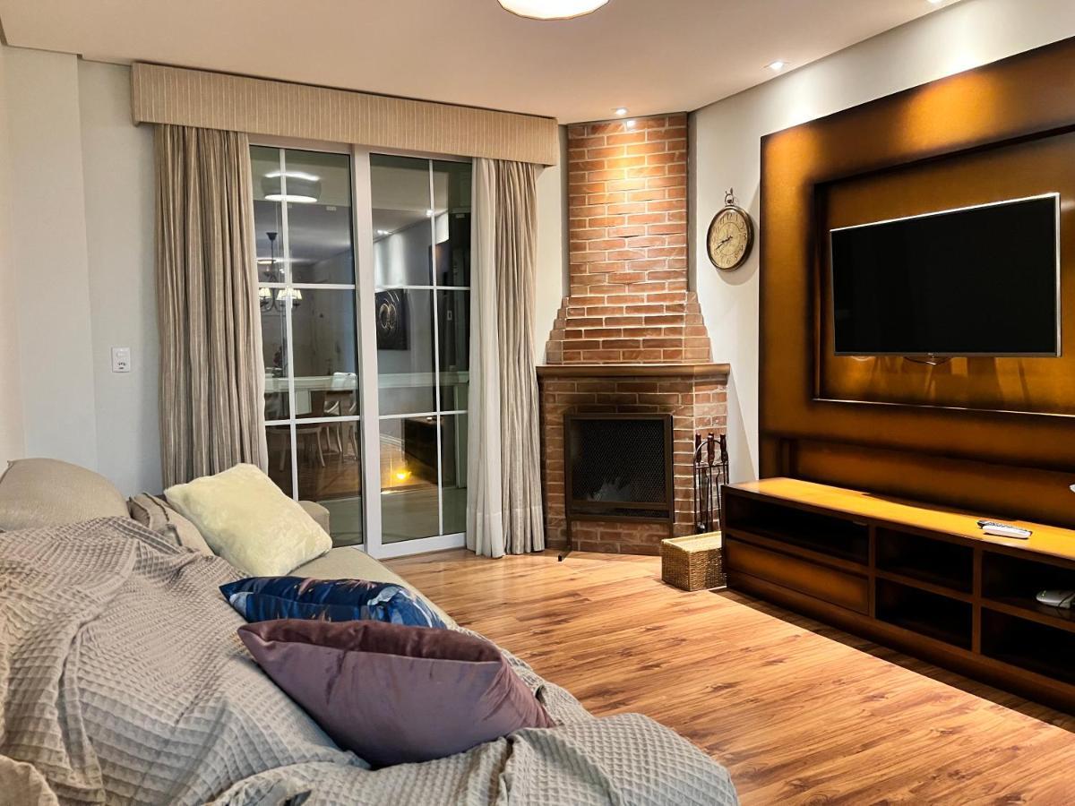 Home Gramado- 400 Metros Da Rua Coberta エクステリア 写真
